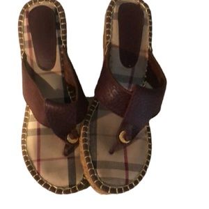 Burberry size 9 brown leather classic wedge heels